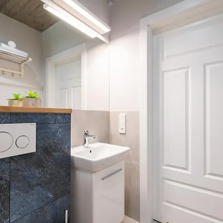 Sea The Blue Garden Villa *